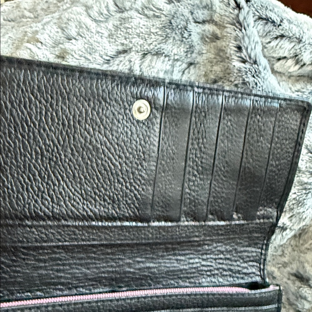 My Flat In London Wallet - Picture 5 of 12